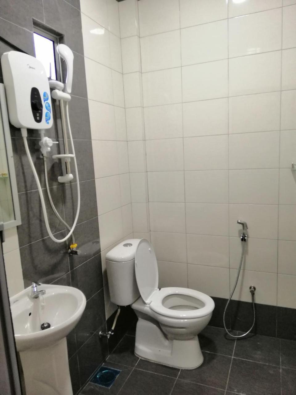 Motel Seri Mutiara Kuah Exterior foto